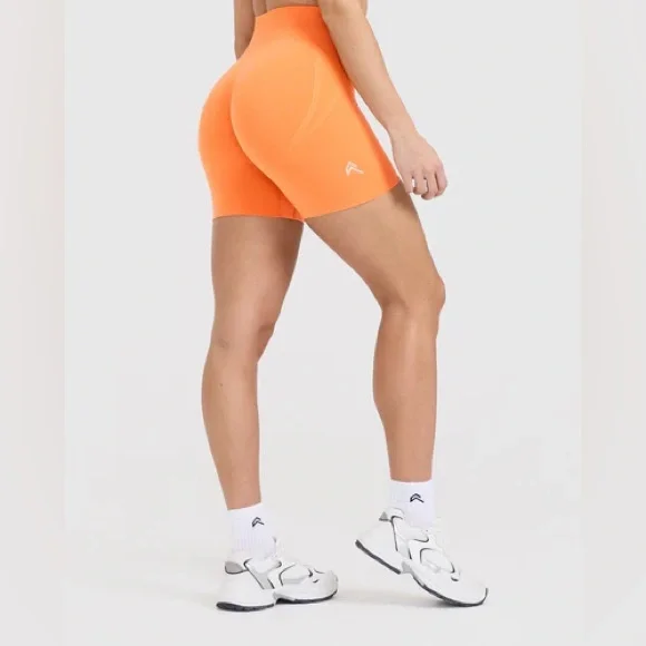 ONER ACTIVE EFFORTLESS APRICOT ORANGE SHORTS SIZE M - Picture 2 of 6